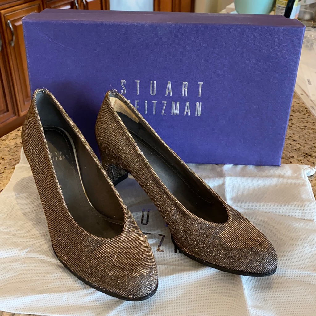 Stuart Weitzman Chicpump